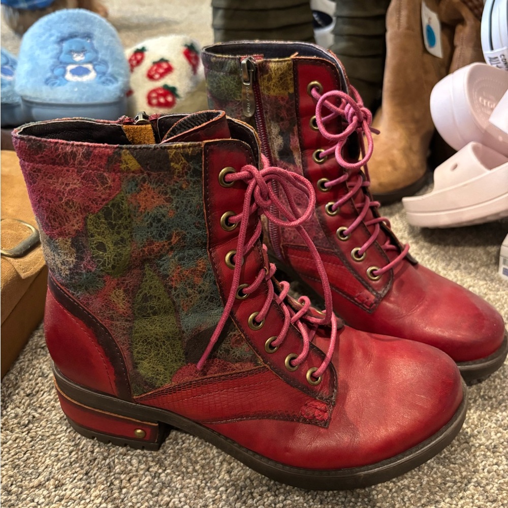 Colorful Women's Lace-Up Boots